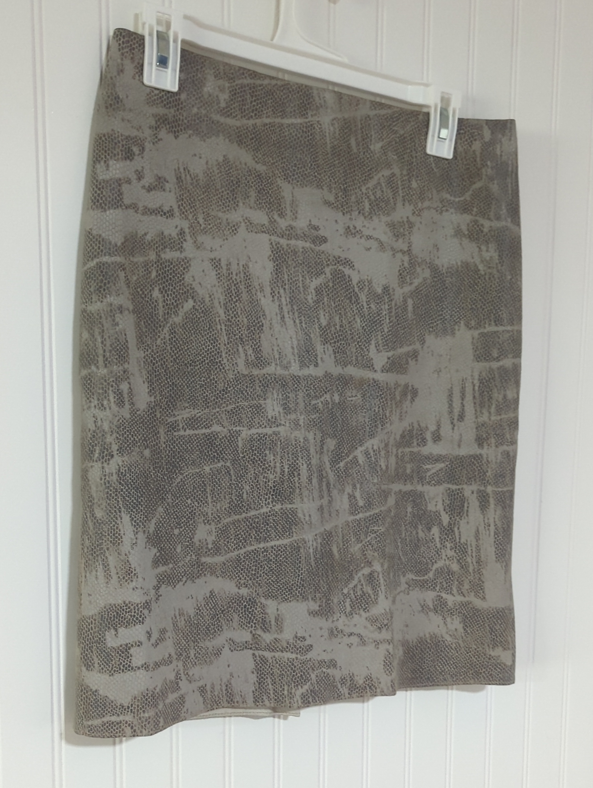 Theory Leather Snakeskin Pencil Skirt